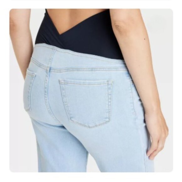 Over Belly High-Rise Denim Flare Maternity Pants, Size 16 - Picture 3 of 7